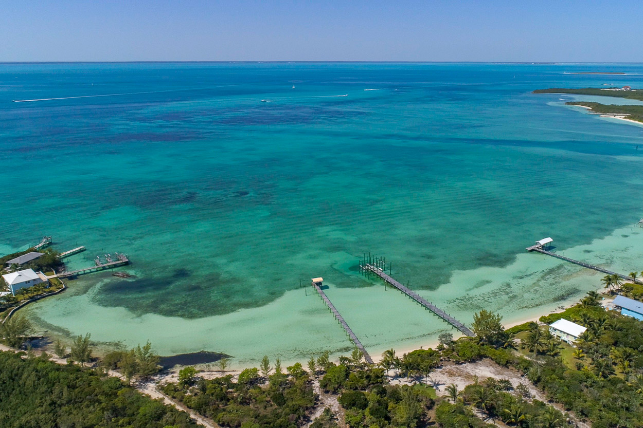 Pirates's Place vacation home rental on Great Guana Cay, Abaco. Near Baker's Bay.